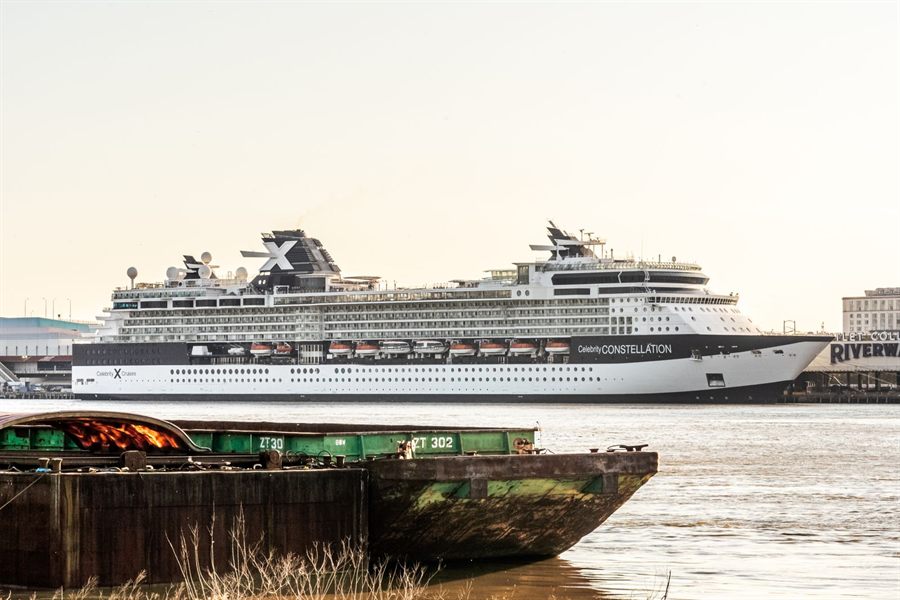 Cruise ship docked on the Mississippi River in New Orleans